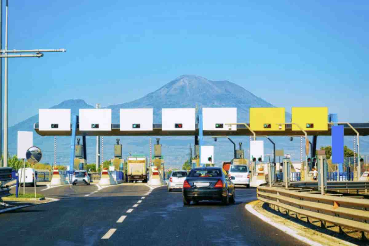 Dopo anni di continui aumenti tariffari sui pedaggi autostradali, questa novità potrebbe rappresentare un punto di svolta per molti automobilisti